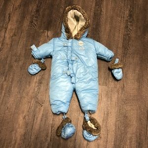 Baby snowsuit size 0-3months